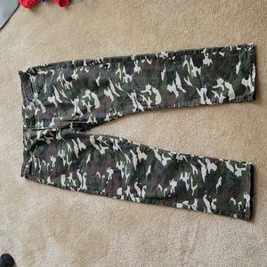 Camo pants size 42